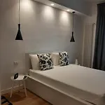 Apartment Cris House