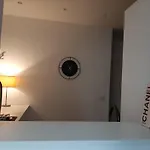 Cris House Apartment *