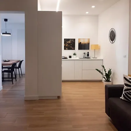 Cris House Апартаменты