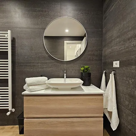 Apartament Cris House