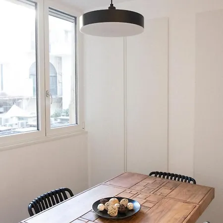 Apartament Cris House *